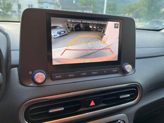 HYUNDAI Kona usata, con USB