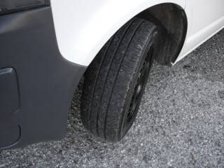 VOLKSWAGEN T5 usata 60