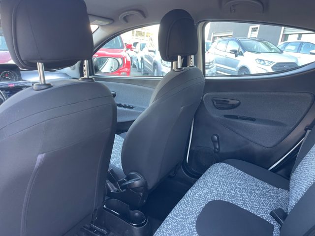 LANCIA Ypsilon usata 10