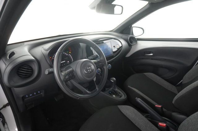 TOYOTA Aygo X usata 7