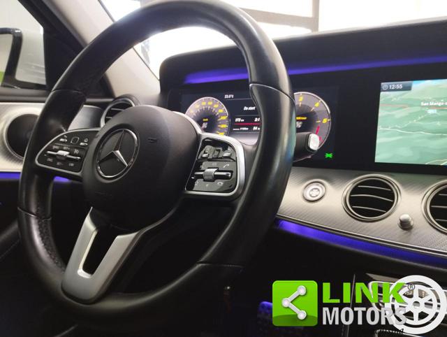 MERCEDES-BENZ E 220 usata 25
