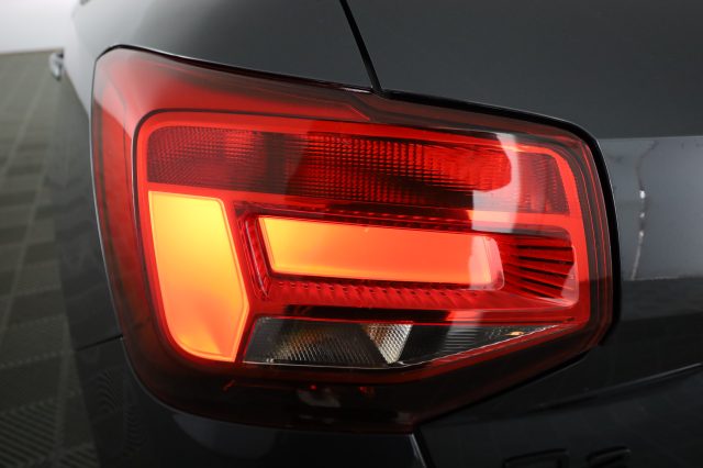 AUDI Q2 usata 9