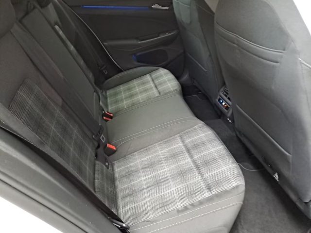 VOLKSWAGEN Golf usata, con Cruise Control