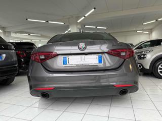 ALFA ROMEO Giulia usata, con Fari Xenon