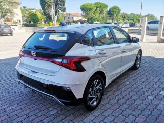 HYUNDAI i20 usata, con Autoradio