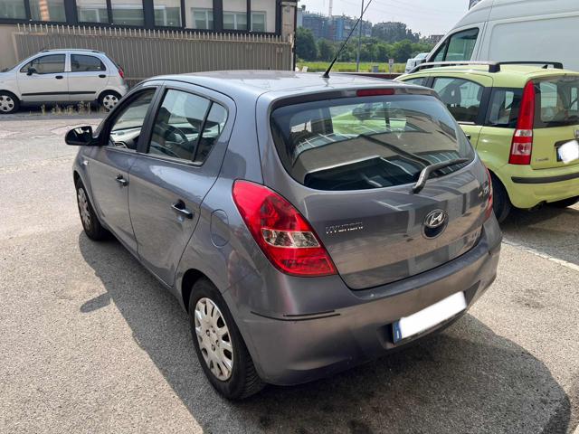 HYUNDAI i20 usata, con Airbag Passeggero