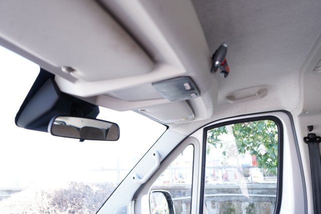 PEUGEOT Boxer usata, con Servosterzo