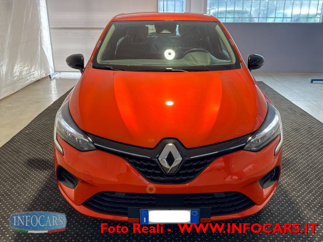 RENAULT Clio usata, con Autoradio digitale