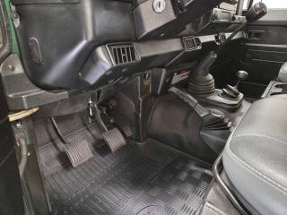 LAND ROVER Defender usata 16