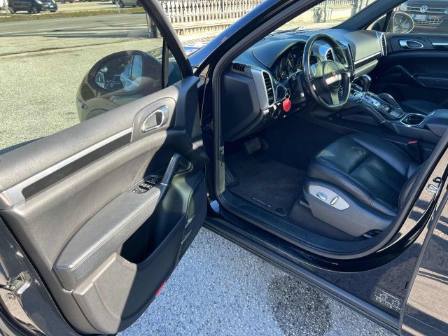 PORSCHE Cayenne usata, con Controllo trazione