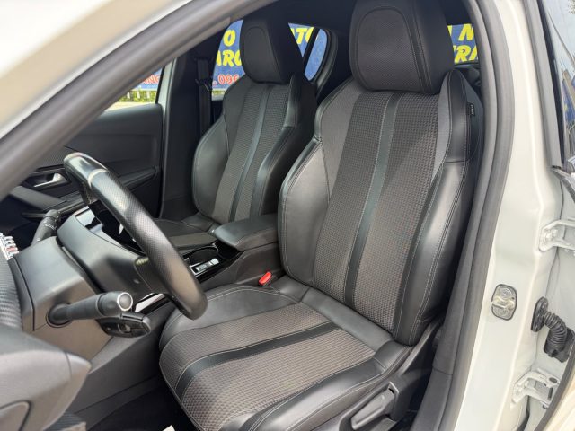 PEUGEOT 208 usata, con Autoradio digitale