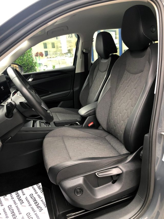 VOLKSWAGEN Tiguan usata, con USB