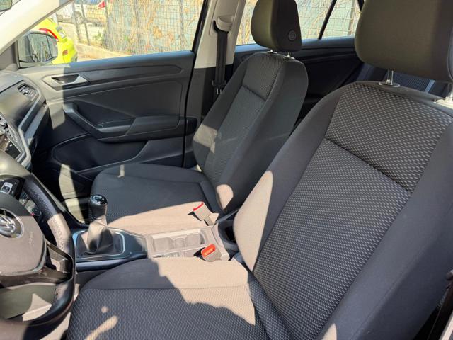 VOLKSWAGEN T-Roc usata, con Fendinebbia