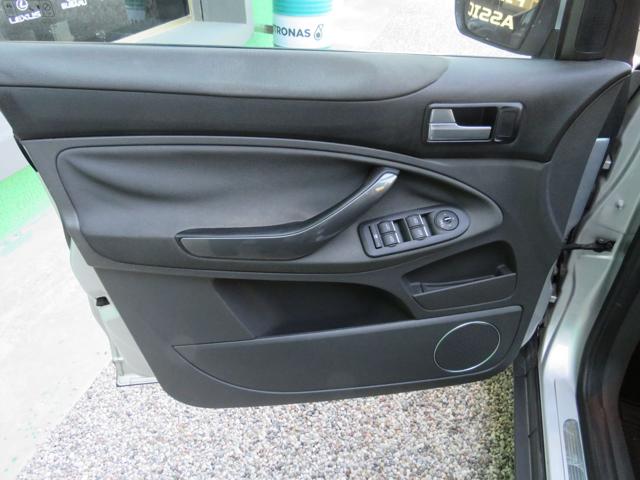 FORD Kuga usata 28