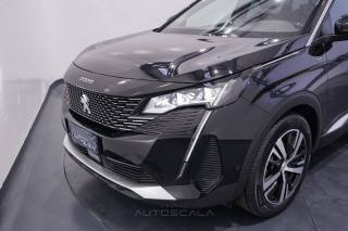 PEUGEOT 5008 usata, con Sensore di luce