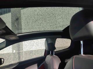 PEUGEOT 208 usata, con Volante in pelle