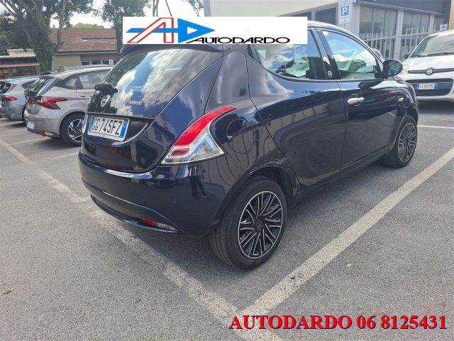 LANCIA Ypsilon usata, con Controllo trazione