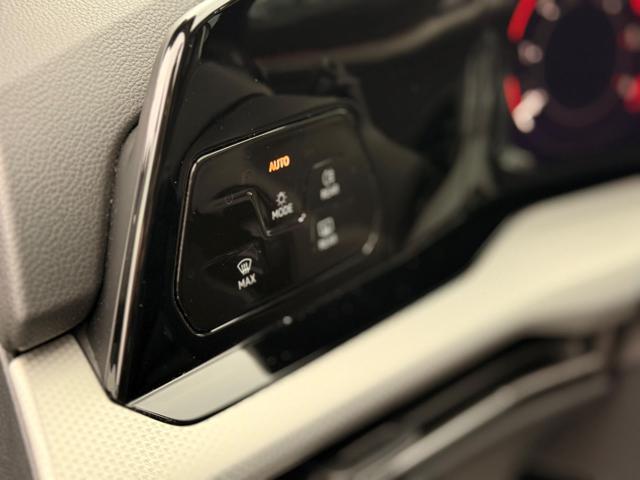 VOLKSWAGEN Golf usata, con Controllo trazione