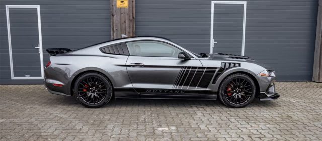 FORD Mustang usata, con Autoradio