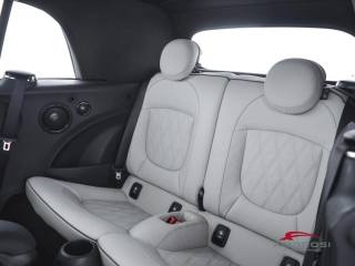 MINI Cabrio usata 9