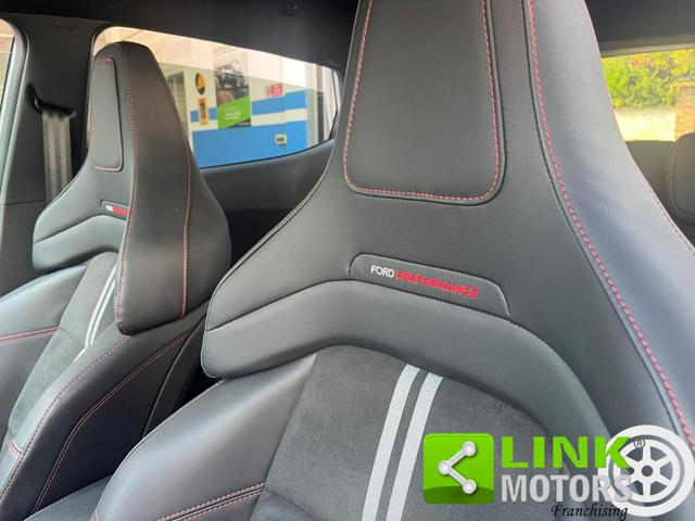 FORD Fiesta usata, con Cruise Control