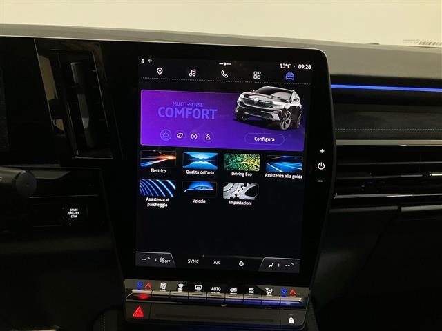 RENAULT Austral usata, con Fari LED