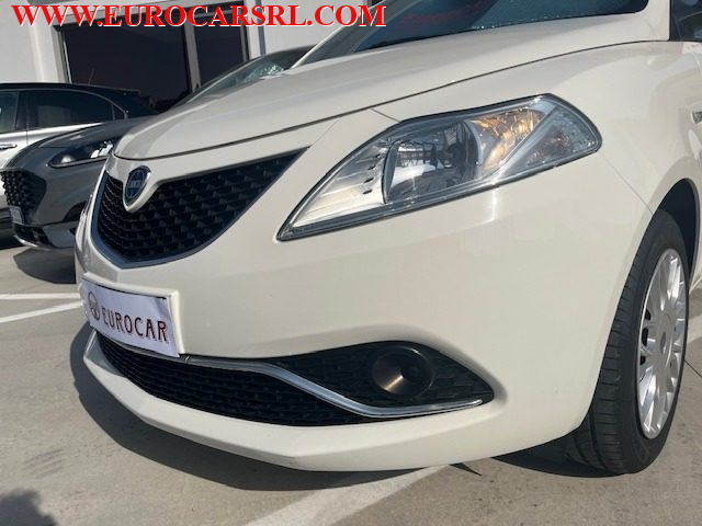 LANCIA Ypsilon usata, con Chiusura centralizzata