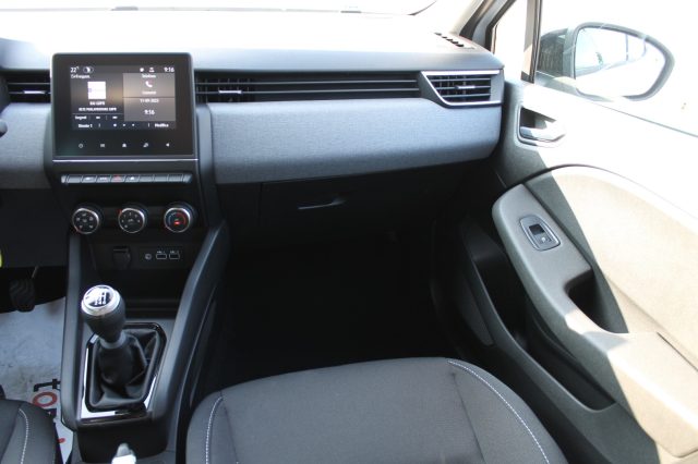 RENAULT Clio usata, con Climatizzatore