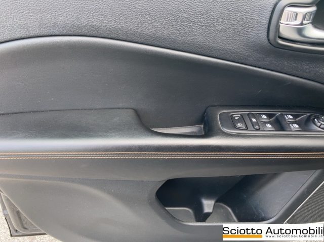 JEEP Compass usata, con Cruise Control