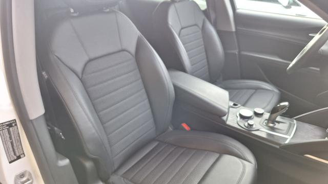 ALFA ROMEO Stelvio usata, con Telecamera per parcheggio assistito