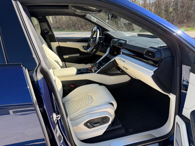 LAMBORGHINI Urus usata, con Boardcomputer