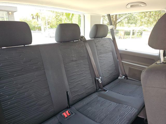 VOLKSWAGEN Caravelle usata 14