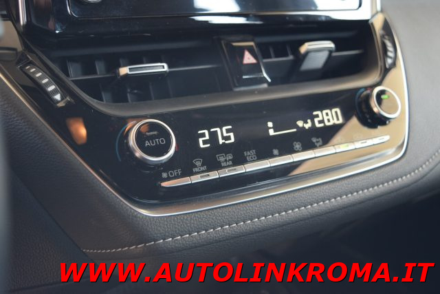 TOYOTA Corolla usata, con USB