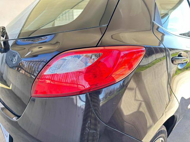 MAZDA 2 usata 33