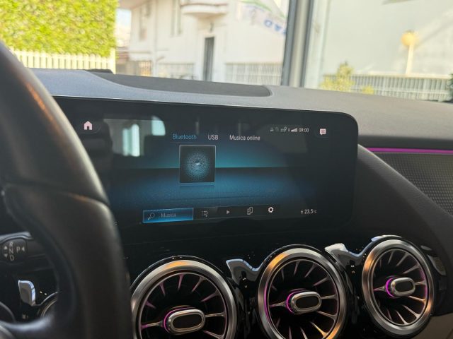 MERCEDES-BENZ GLA 200 usata, con Volante multifunzione