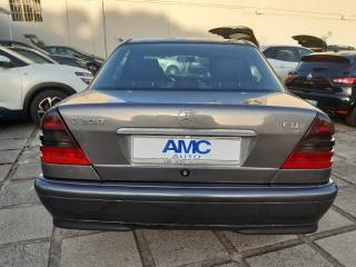 MERCEDES-BENZ C 200 usata, con Alzacristalli elettrici