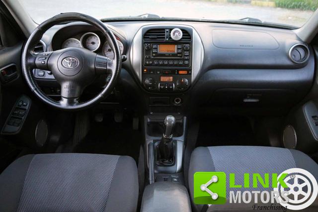 TOYOTA RAV 4 usata, con Chiusura centralizzata