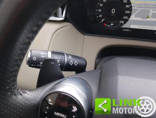 LAND ROVER Range Rover Velar usata, con Trazione integrale