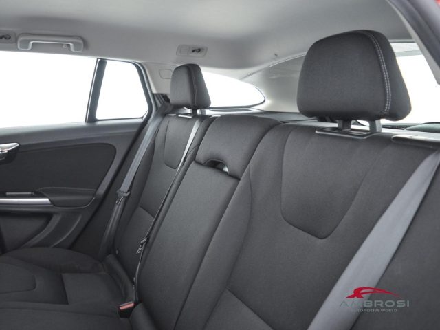 VOLVO V60 usata 9