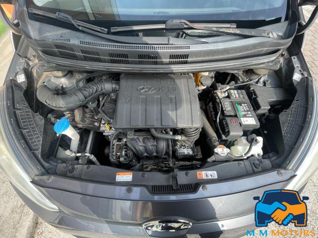 HYUNDAI i10 usata, con Pneumatici estivi