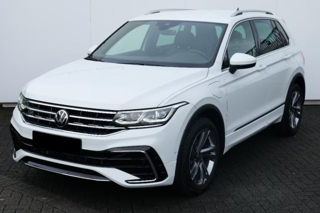 VOLKSWAGEN Tiguan usata, con Boardcomputer