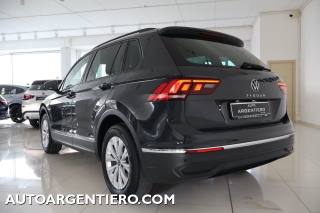 VOLKSWAGEN Tiguan usata, con Sound system