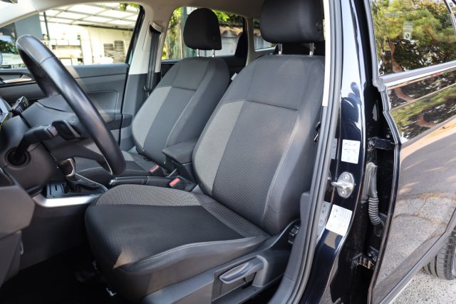 VOLKSWAGEN Taigo usata, con Carica per smartphone a induzione