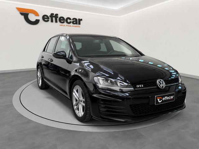 VOLKSWAGEN Golf usata, con Airbag laterali