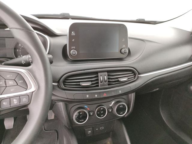 FIAT Tipo usata, con Controllo automatico clima