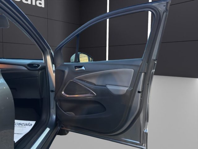 OPEL Crossland X usata, con Specchietti laterali elettrici