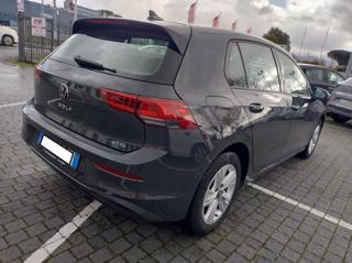 VOLKSWAGEN Golf 1.0 eTSI EVO DSG Life