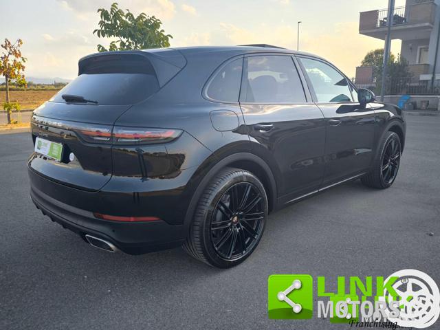 PORSCHE Cayenne usata, con Cruise Control