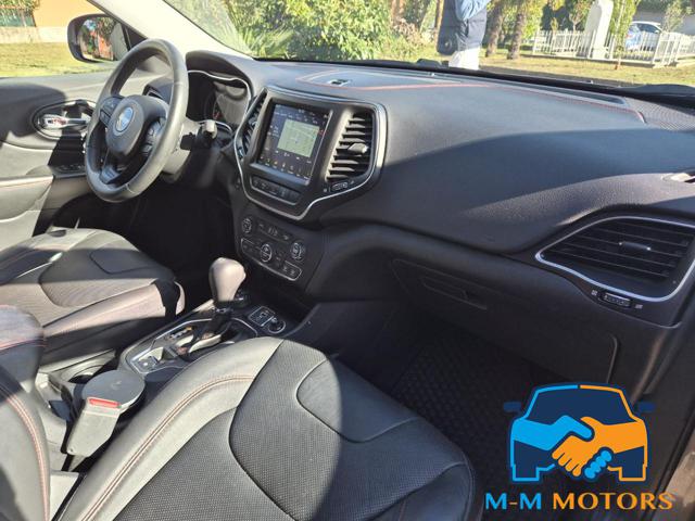 JEEP Cherokee usata 12