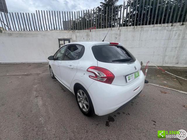 PEUGEOT 208 usata, con Airbag Passeggero